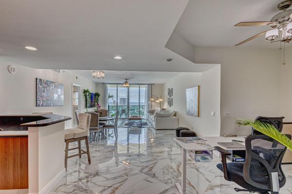 Marina Grande Club & Residences, 2640 Lake Shore Dr #2014, Riviera Beach, Florida 33404, image 1