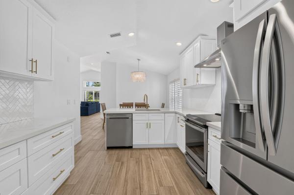 Delray Lakes, 621 Anchor Pt, Delray Beach, Florida 33444, image 2