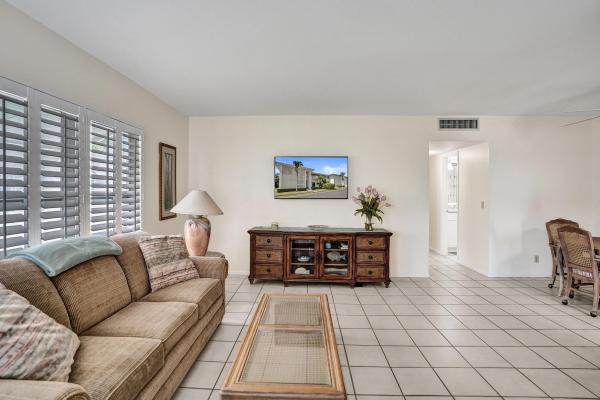 4501 S Ocean Blvd #B3, South Palm Beach, Florida 33480, image 2