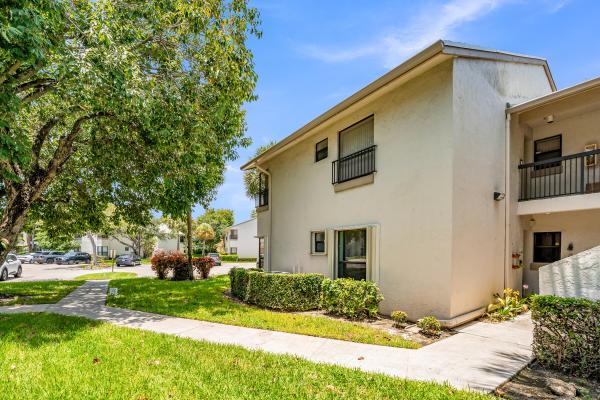 3729 NW 35th St #16106, Coconut Creek, Florida 33066, image 1