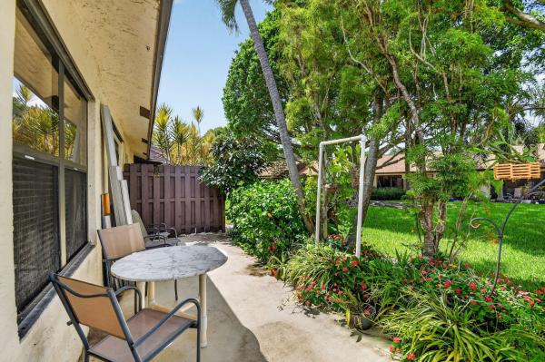 Tradewinds At Dos Lagos, 51 Via De Casas Norte, Boynton Beach, Florida 33426, image 3