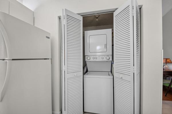 Tradewinds At Dos Lagos, 51 Via De Casas Norte, Boynton Beach, Florida 33426, image 3