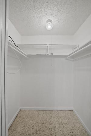 Stratoliner Estates, 2270 SW 30th Ter, Fort Lauderdale, Florida 33312, image 3