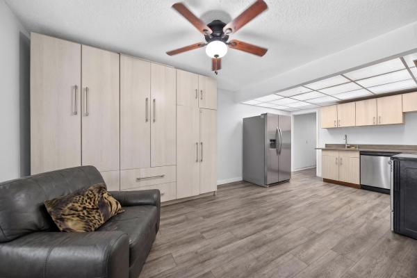 Coconut Creek Residential, 292 Sunshine Dr, Coconut Creek, Florida 33066, image 1