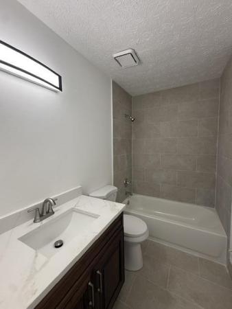 Cashmere Cove, 2008 SW Hampshire Ln, Port St. Lucie, Florida 34953, image 2