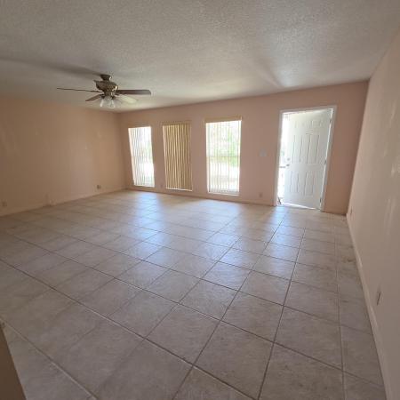 Crystal Lake Golf Villas, 1641 NW 49th St, Deerfield Beach, Florida 33064, image 2