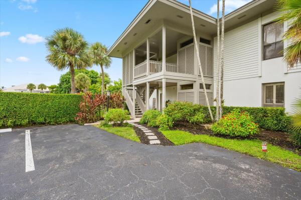 Pebblewood, 11842 Pebblewood Dr #201, Wellington, Florida 33414, image 3