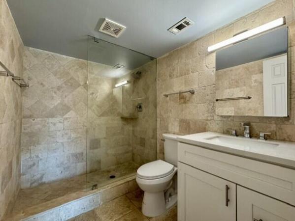 Manor Grove Village, 124 NE 19th Ct #102B, Wilton Manors, Florida 33305, image 2