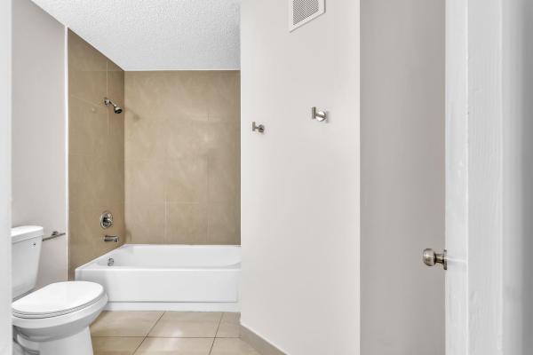601 Lyons Rd #7201, Margate, Florida 33063, image 1