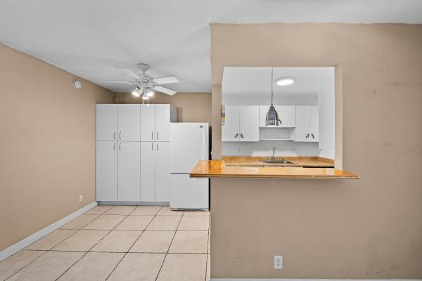 Cypress Creek, 1407 NE 56th St #209, Fort Lauderdale, Florida 33334, image 2