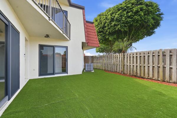 Somerset, 3801 Victoria Dr, West Palm Beach, Florida 33406, image 3