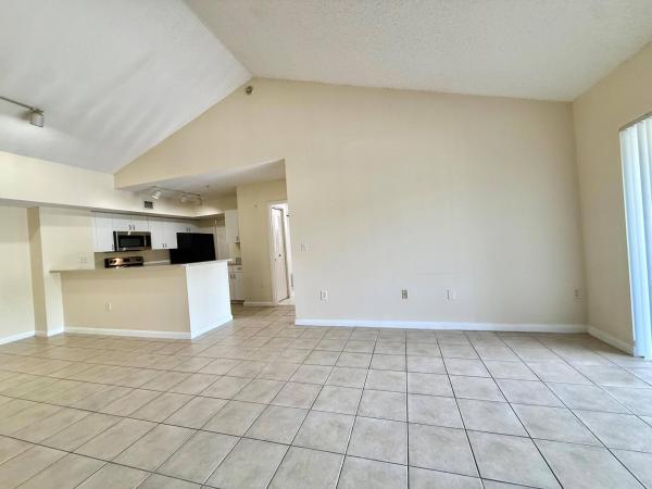 Riviera Palms, 3840 Lyons Rd #305-2, Coconut Creek, Florida 33073, image 1