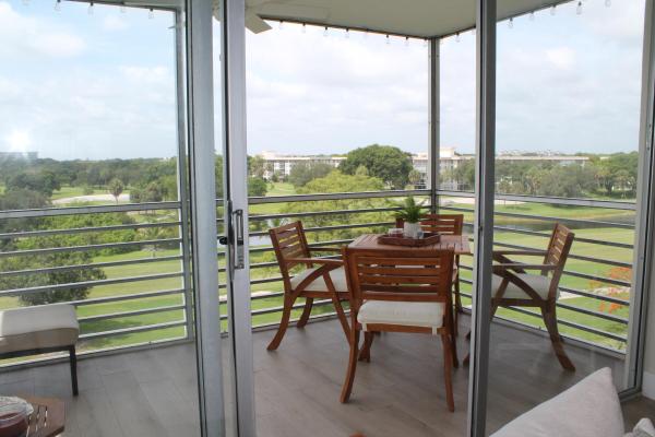 Oaks Way At Palm-Aire, 3520 Oaks Way #607, Pompano Beach, Florida 33069, image 2