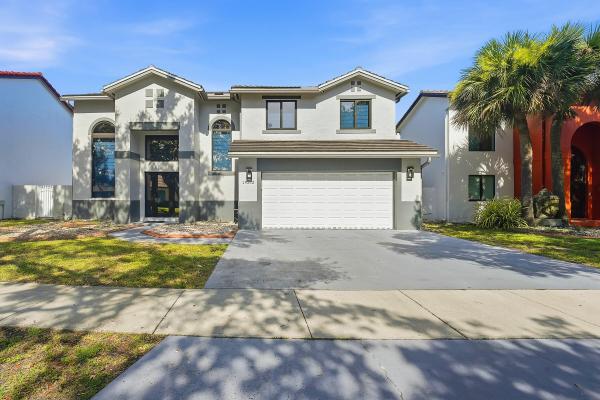19242 NW 89th Ave, Hialeah, Florida 33018, image 3