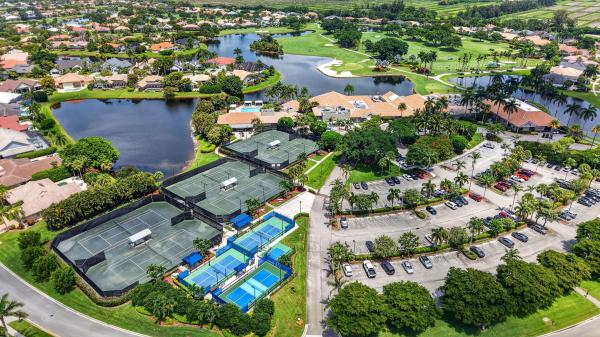 Stonebridge Golf & Country Club, 10192 Shireoaks Ln, Boca Raton, Florida 33498, image 2