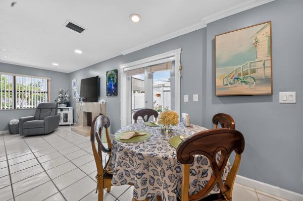 Park Ridge, 5826 Churchill Ct, West Palm Beach, Florida 33405, image 2