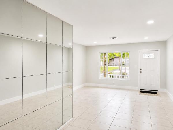 Oakland Estates, 4827 NW 43rd Ct, Lauderdale Lakes, Florida 33319, image 3