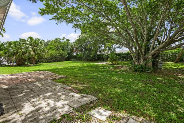 Parks Edge, 766 SW Belmont Cir, Port St. Lucie, Florida 34953, image 2