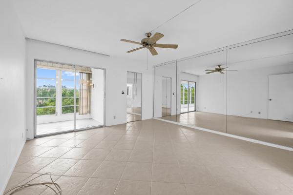Lucaya Village, 2202 Lucaya Bnd #D4, Coconut Creek, Florida 33066, image 3
