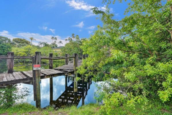 Windward Lakes At Palm-Aire, 4015 W Mcnab Rd #204D, Pompano Beach, Florida 33069, image 1