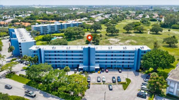 Boca Teeca, 5301 NW 2nd Ave #4070, Boca Raton, Florida 33487, image 3