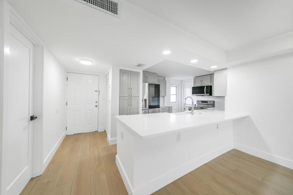 Boca Teeca, 5301 NW 2nd Ave #4070, Boca Raton, Florida 33487, image 1