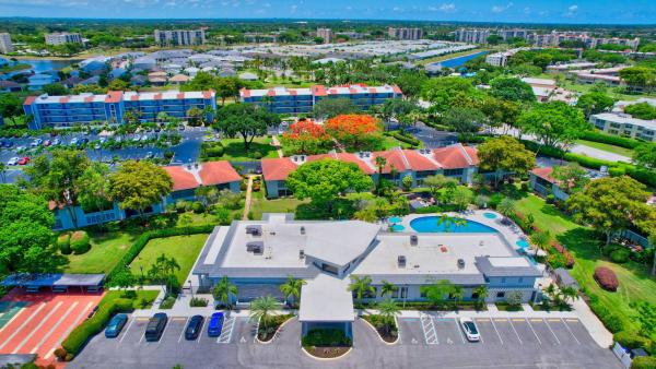 Deauville Village, 14849 Cumberland Dr #1060, Delray Beach, Florida 33446, image 2