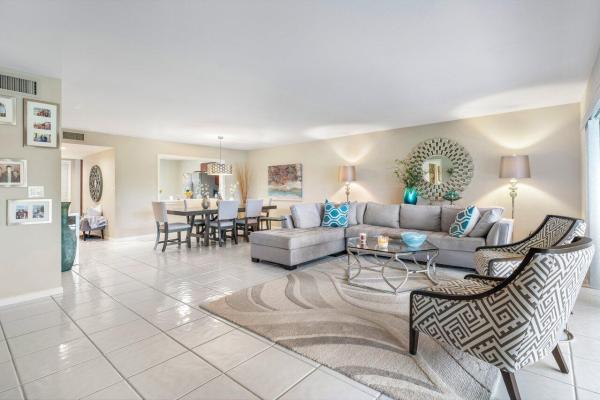 6368 Aspen Glen Cir, Boynton Beach, Florida 33437, image 3
