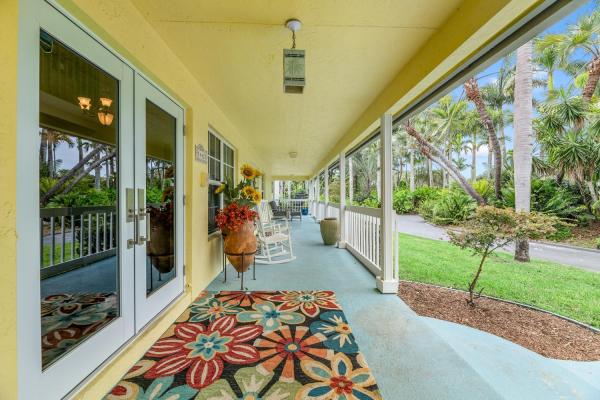 Paddock Park 2 Of Wellington, 14423 Draft Horse Ln, Wellington, Florida 33414, image 3