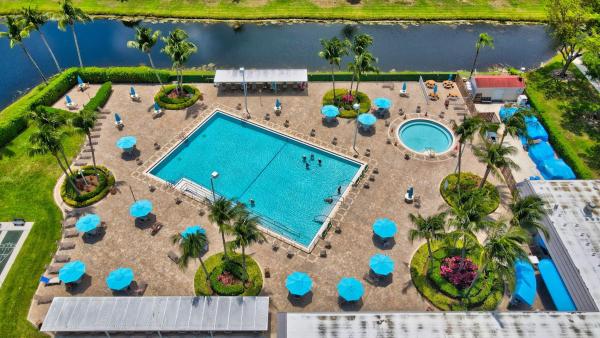 Monaco At Kings Point, 212 Monaco E, Delray Beach, Florida 33446, image 1