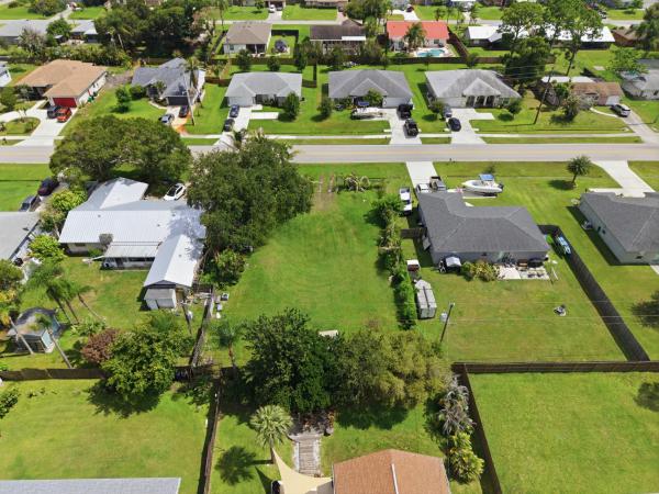 Riverview, 719 SE Thornhill Dr, Port St. Lucie, Florida 34983, image 1
