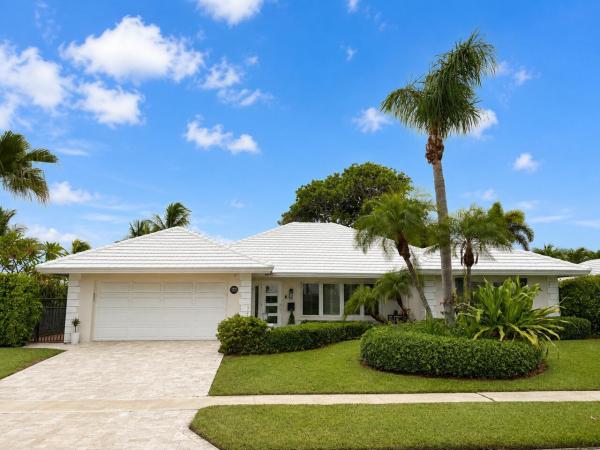 Camino Gardens, 1111 SW Pepperridge Ter, Boca Raton, Florida 33486, image 2