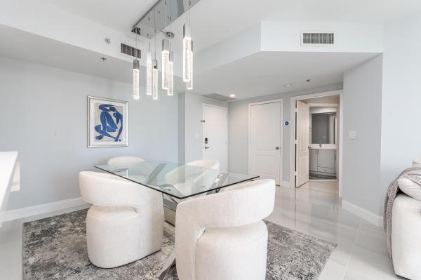 The Waverly At Las Olas, 100 N Federal Hwy #1021, Fort Lauderdale, Florida 33301, image 1