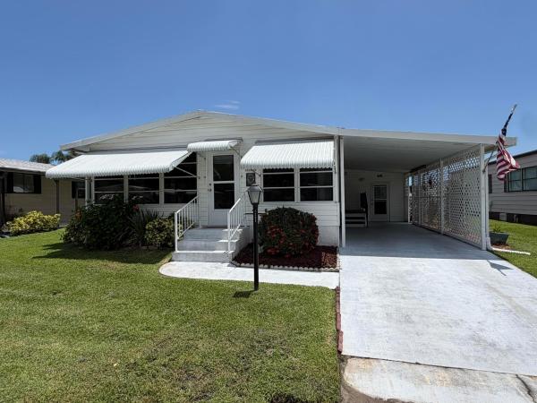 8204 W Bitterbush Ln, Port St. Lucie, Florida 34952, image 3