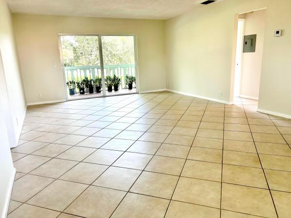421 S Lakeside Dr #7, Lake Worth, Florida 33460, image 3