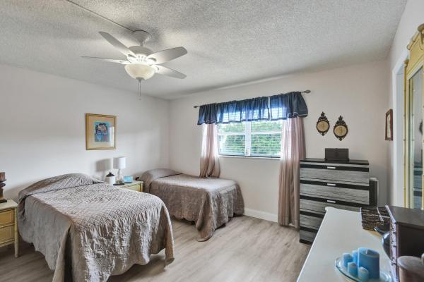 Hampton Gardens, 810 SE 7th St #207, Deerfield Beach, Florida 33441, image 3