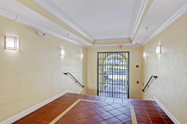 The Courtyards In CityPlace, 630 S Sapodilla Ave #321, West Palm Beach, Florida 33401, image 1
