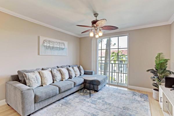 The Courtyards In CityPlace, 630 S Sapodilla Ave #321, West Palm Beach, Florida 33401, image 2