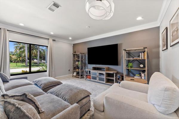 Mangrove Walk, 728 NE 9th Ave, Boynton Beach, Florida 33435, image 3