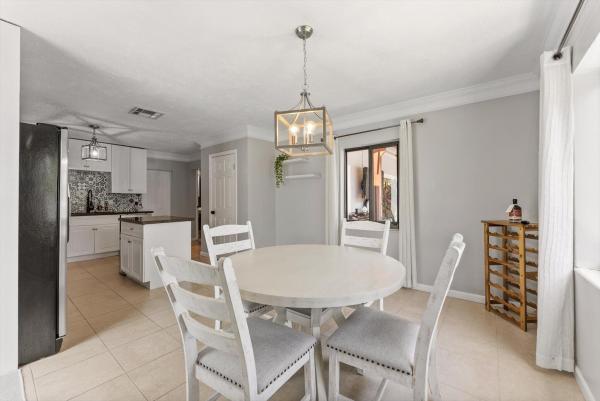 Mangrove Walk, 728 NE 9th Ave, Boynton Beach, Florida 33435, image 1