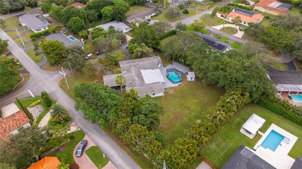 Pinecrest Residential, 13401 SW 83rd Ave, Pinecrest, Florida 33156, image 2