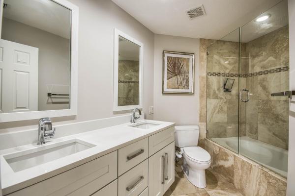 Winchester Courts, 4338 Hazel Ave #A, Palm Beach Gardens, Florida 33410, image 3