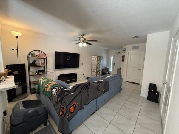 Keys Pointe, 561 NE 5th Way, Florida City, Florida 33034, image 3
