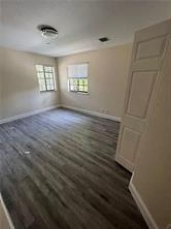 4329 Vineyard Cir, Weston, Florida 33332, image 2