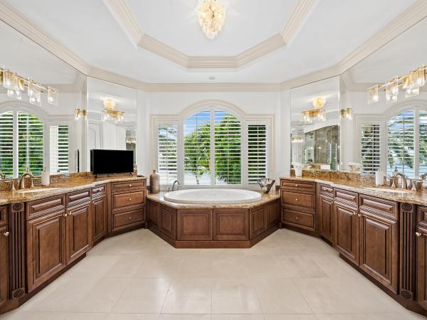 Sunrise Intracoastal, 639 Middle River Dr, Fort Lauderdale, Florida 33304, image 3