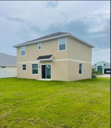 Morningside Palm Breezes Club, 416 Seafoam Cir, Fort Pierce, Florida 34945, image 1
