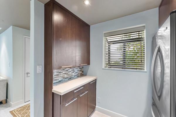 The Lakes Of Oakland Forest, 2705 S Oakland Forest Dr #104, Oakland Park, Florida 33309, image 3