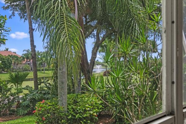 4674 Hazleton Ln, Lake Worth, Florida 33449, image 2