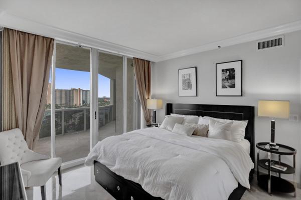 L'Hermitage, 3100 N Ocean Blvd #808, Fort Lauderdale, Florida 33308, image 1