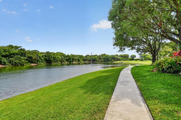 Cedar Ridge Estates, 308 Spruce St, Boynton Beach, Florida 33426, image 1